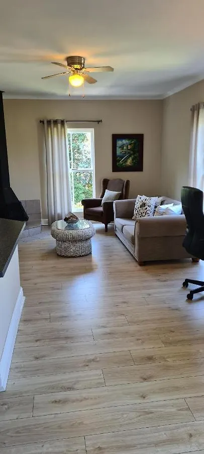 Bell Rosen Guest House Bellville