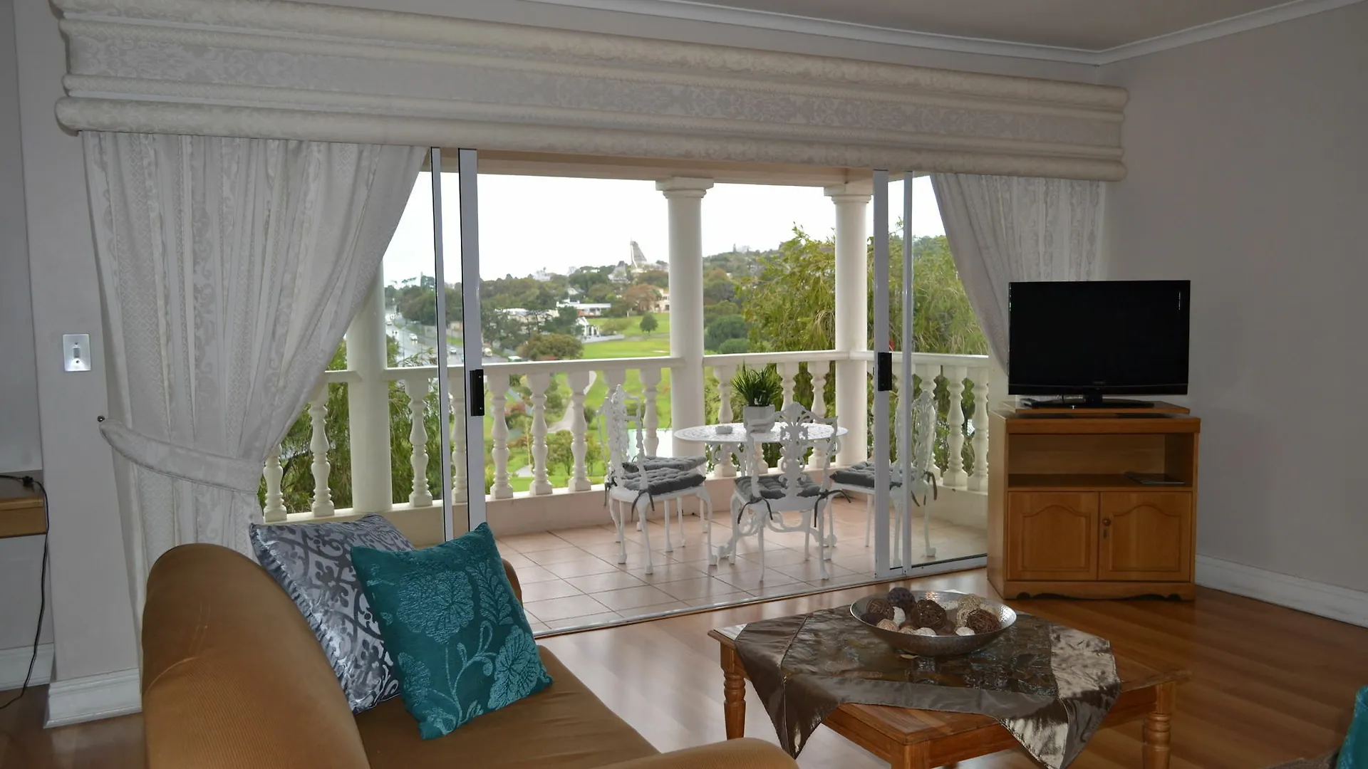 Bell Rosen Guest House Bellville